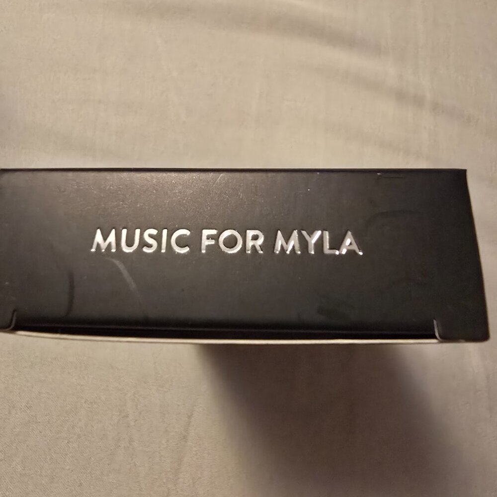 Red Aspen Nail Dashes ✨Music for Myla‎ - NIB - Picture 2 of 3